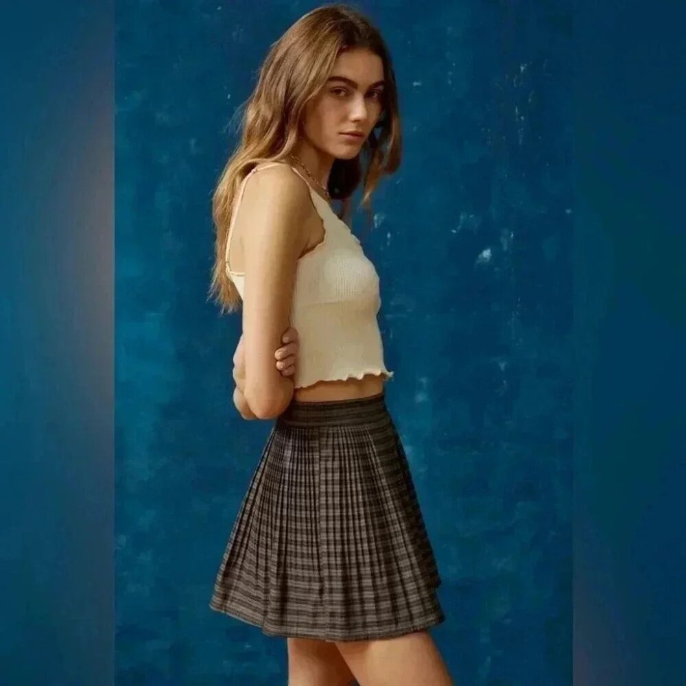❤️ BDG Pennie Pleated Mini Y2K Skirt XS